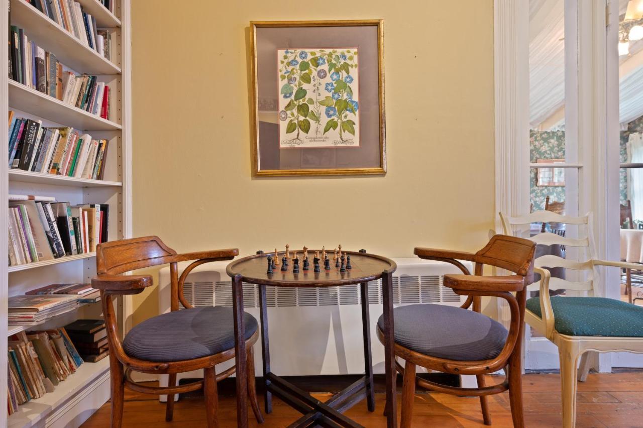 Brook Farm Inn Lenox Esterno foto
