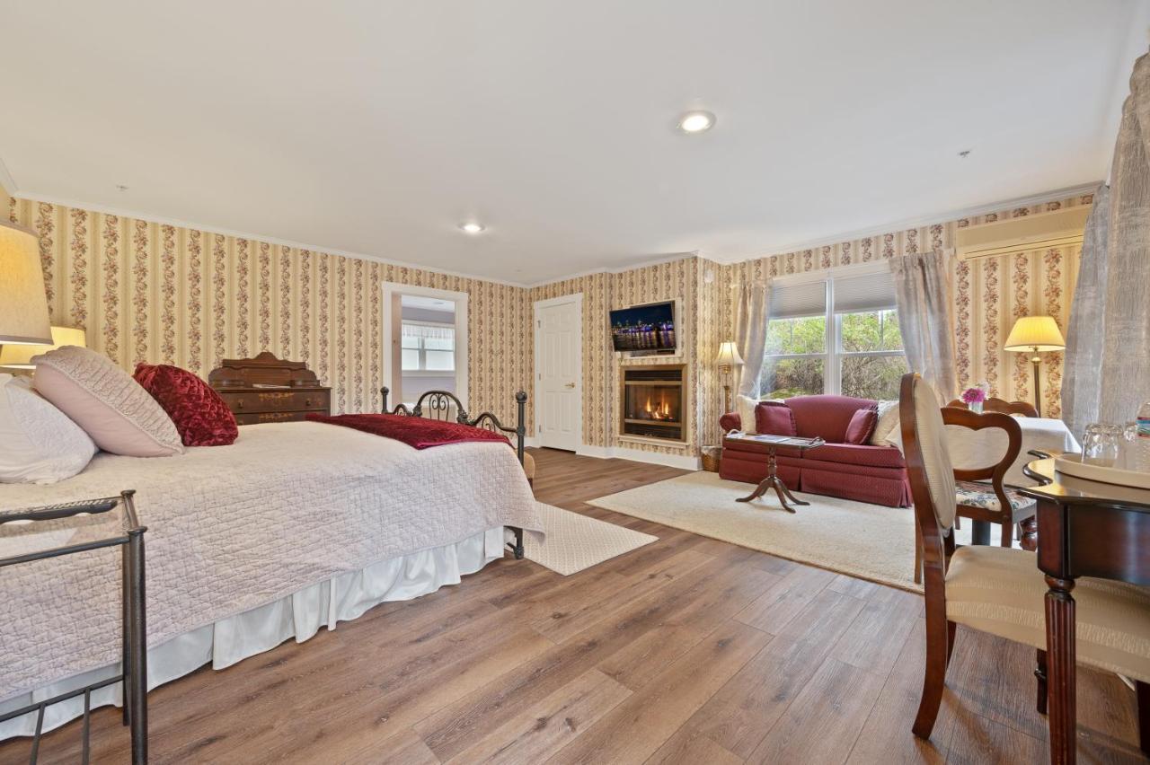 Brook Farm Inn Lenox Esterno foto