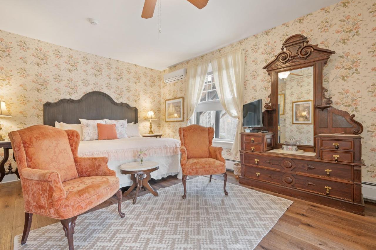 Brook Farm Inn Lenox Esterno foto
