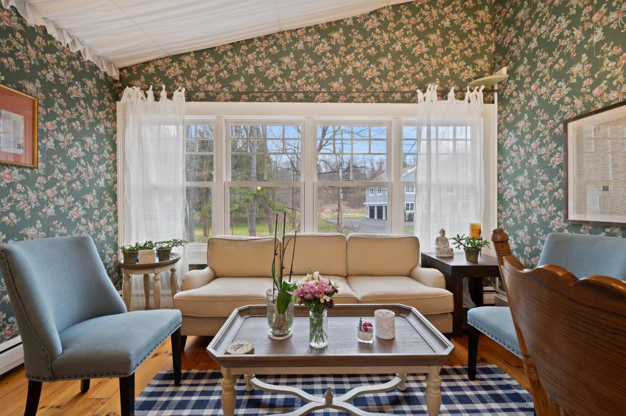 Brook Farm Inn Lenox Esterno foto