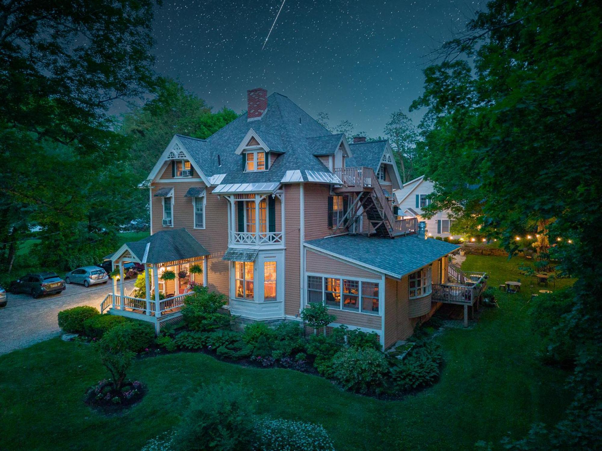Brook Farm Inn Lenox Esterno foto